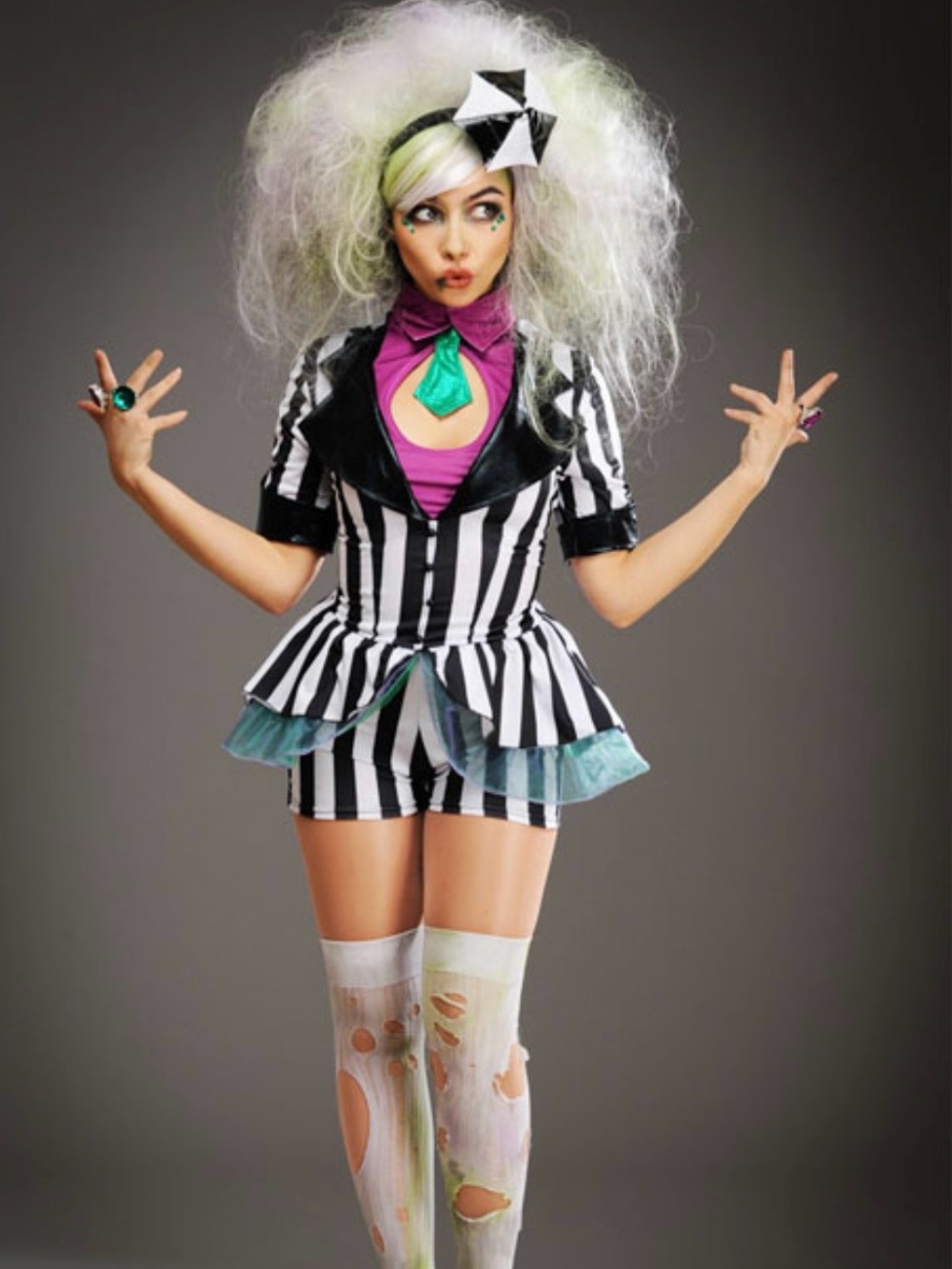 Beetlejuice Women’s Costume